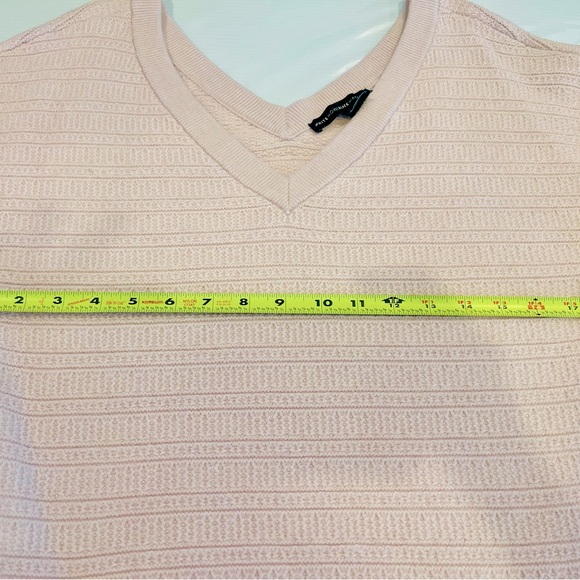 WHBM Sweater - Picture 4 of 7